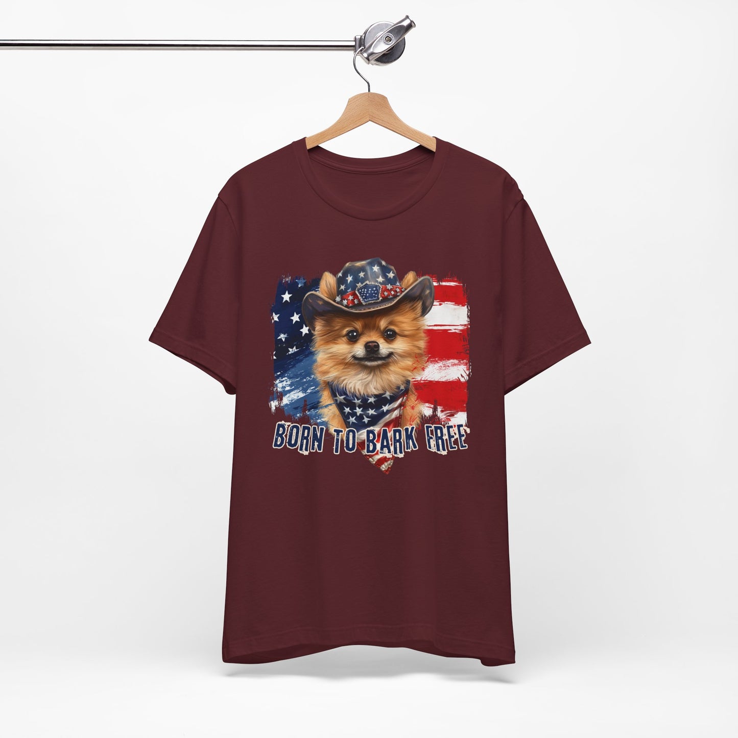Pomeranian Patriotic T-Shirt "Born to Bark Free" - Dog-Themed Patriotic Design