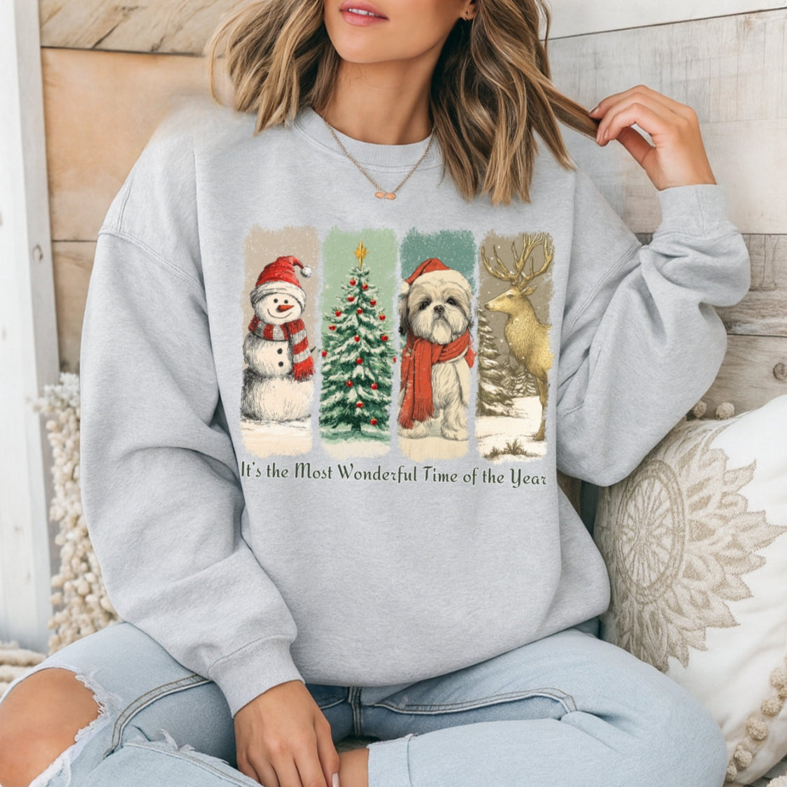 Shih Tzu Santa – Vintage Brush Stroke Christmas Sweater