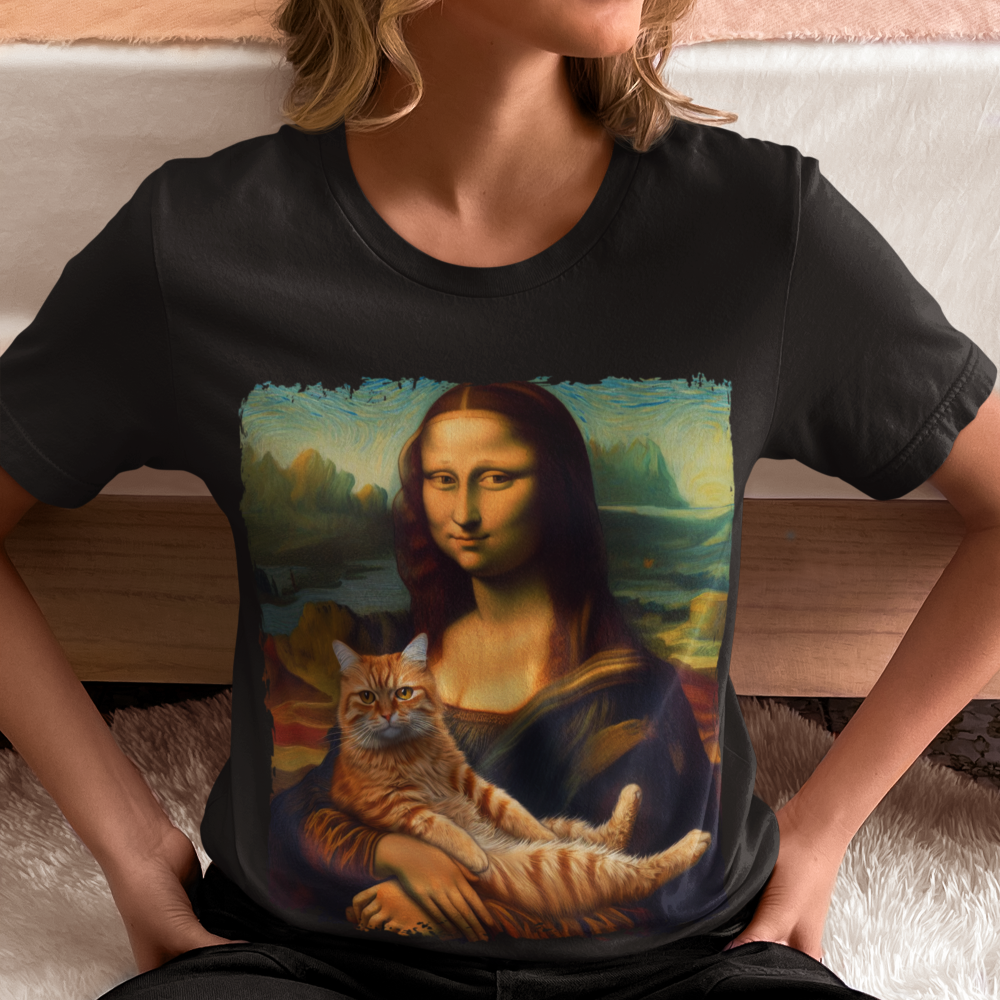 Mona Lisa Tee Woman Model