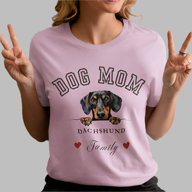 Dachshund Mom Family T-Shirt - Mother’s Day Gift for Dog Lovers
