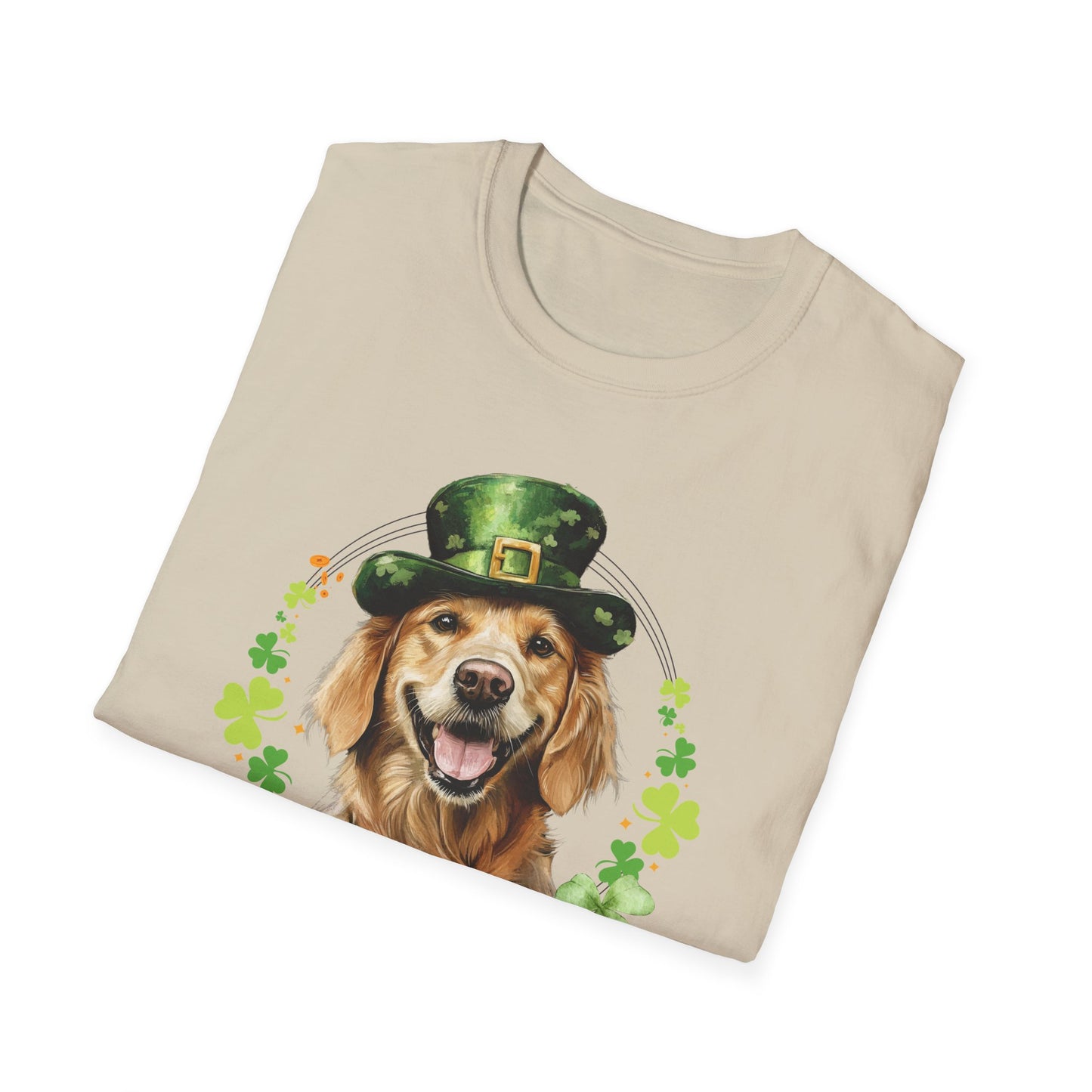 St. Patrick’s Day sand  t-shirt featuring a golden retriever dog with a shamrock garland and festive Irish designan 