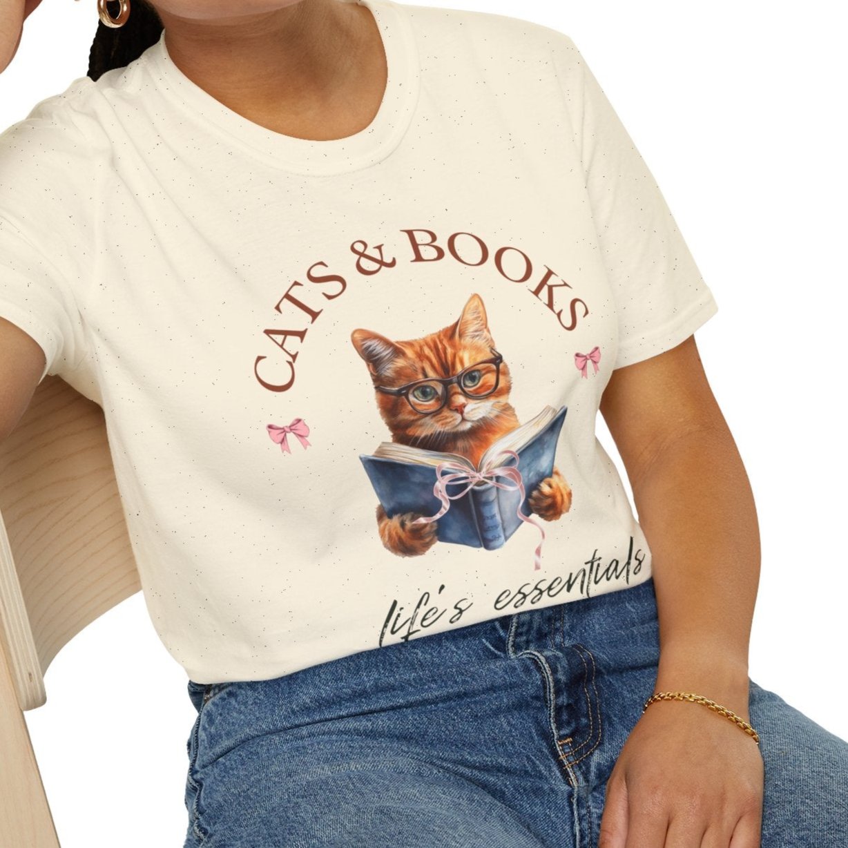 Cats And Books T-shirt