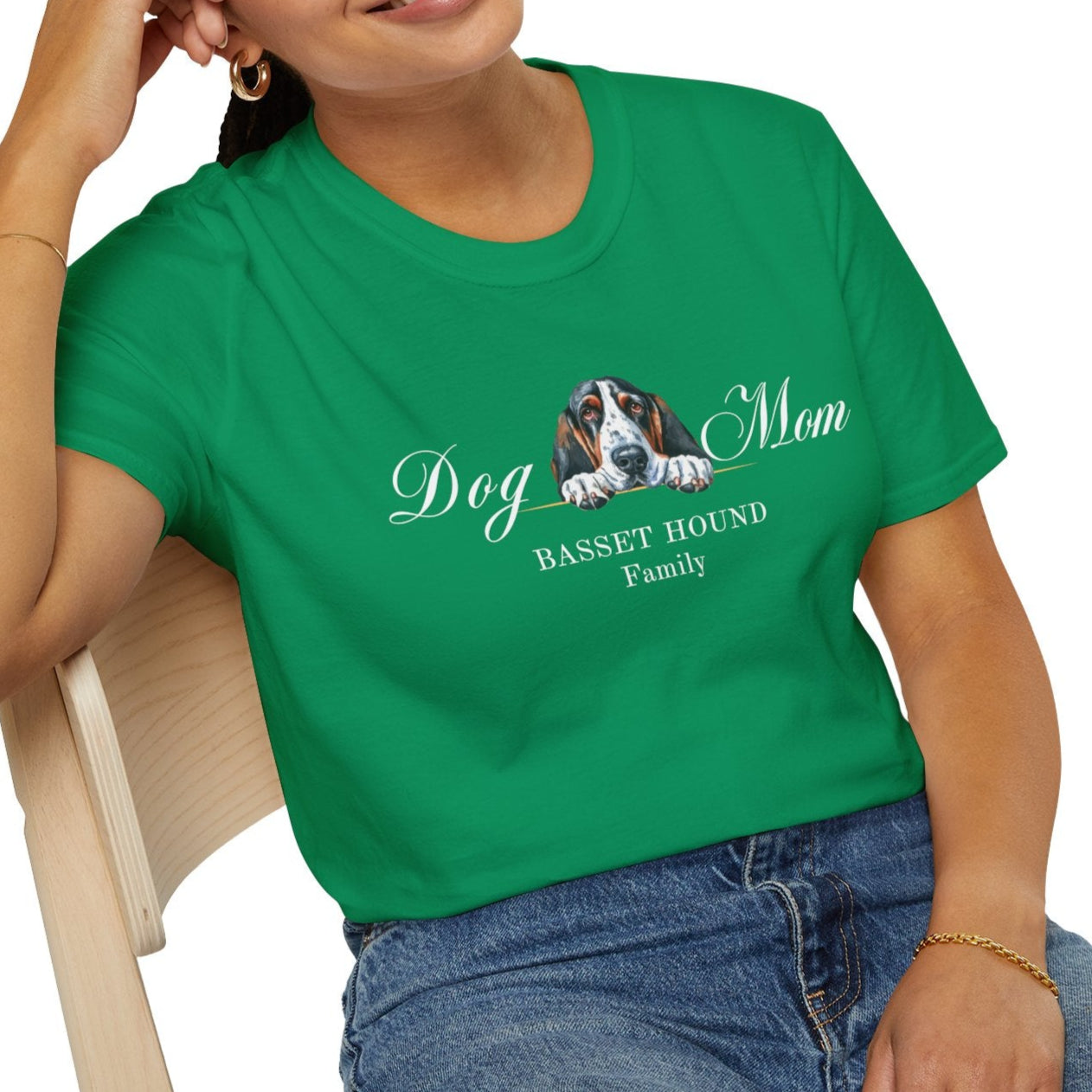 basset hound mom t-shirt, dog mom st patrick's day gift