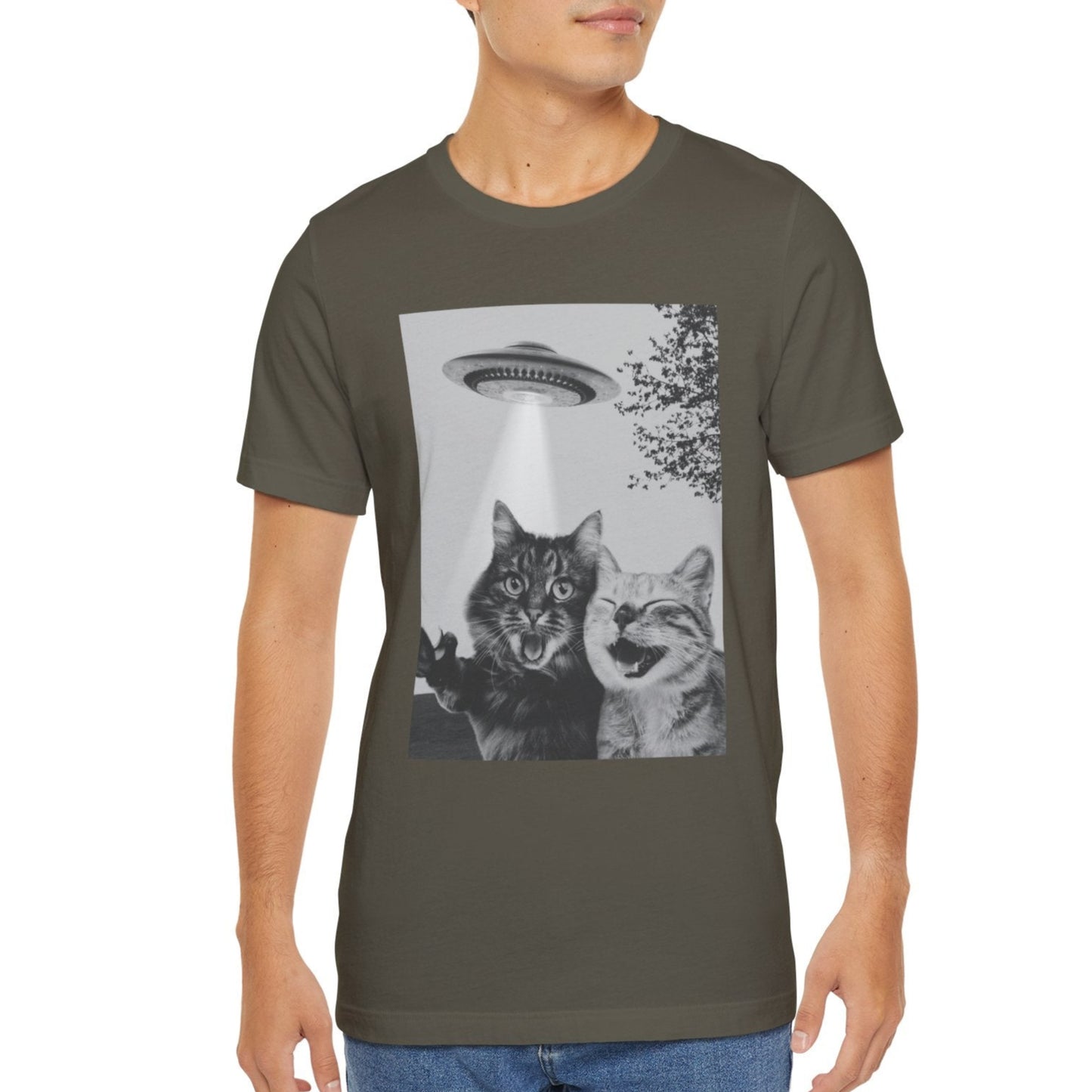 Funny Two Cats Alien UFO Selfie T-Shirt